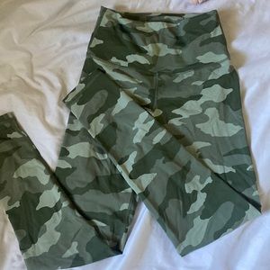 aerie camo leggings